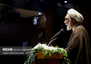پورمحمدی: جهان در میانه پیوند بی‌سابقه تحولات قرار دارد