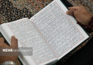 اهدای قرآن به مناطق کم برخوردار با یاد رهبر شهید در «نذر نور»