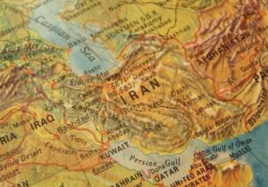 رمز پیروزی در جنگ هویتی