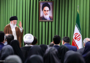رهبر شهید انقلاب اسلامی، حکمرانان را خادمان ملت می‌دانستند