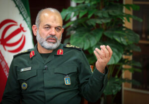 سردار وحیدی: این خاک و این ملت، تسلیم نخواهد شد