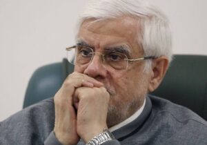 عارف: فردا جهان شاهد حماسهای از جنس عقلانیت انقلابی خواهد بود