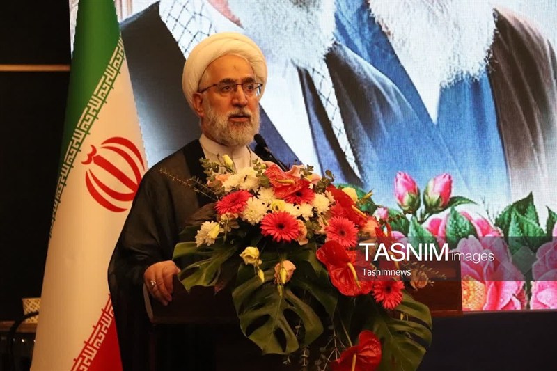 آمریکا مجسمه ظلمجهانی است/ امام شهید مصداق کامل عدالتخواهی بود