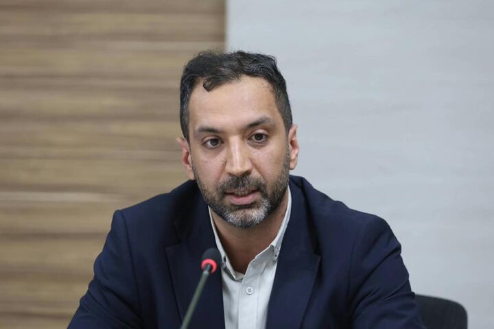 منابع مالی خوزستان به جای رسوب در بانکها به تولید تزریق شود