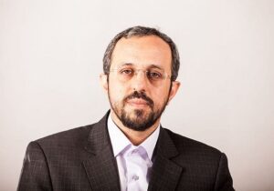 احدیان: هم جنگ و هم مذاکره برای ایجاد بازدارندگی است