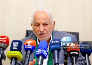 جولایی: پول‌های مشکوک را برای آزادی زندانیان نمی‌پذیریم