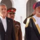 سیگنال جدید از عمان به بازار طلا و دلار/ دلار در آستانه ۲۴۰ هزار تومان؟/ بازار منتظر خبر مهم روز دوشنبه