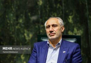 دولت فعلاً برنامه‌ای برای افزایش مجدد حقوق کارمندان و بازنشستگان ندارد